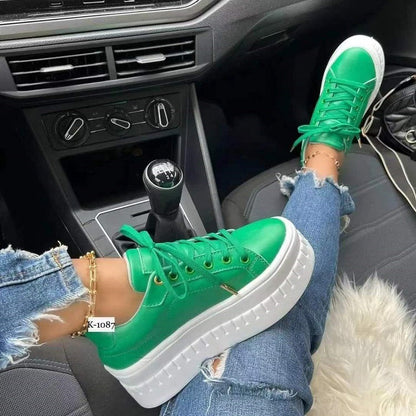 Amy – Chunky Heel Lace-Up Sneakers