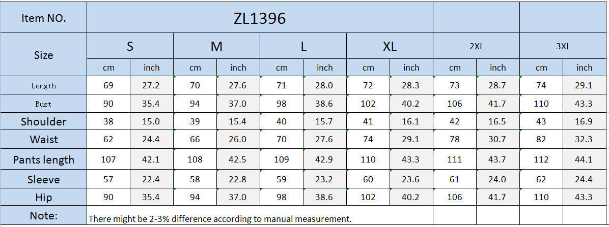 Audrey – Elegant Women's Suit with Long Sleeves