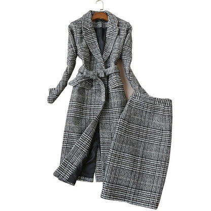 Brett – Grey Plaid Skirt Suit