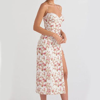 Gillian – Long Dress with Lace Floral Pattern and Sexy Slit