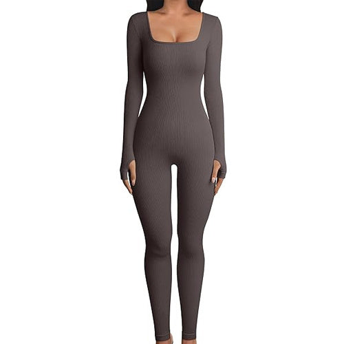 Shannon – Stylish Sports Jumpsuit with Long Sleeves and Square Neck