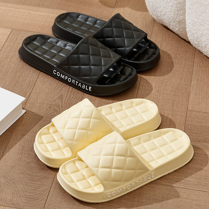 Gavin – Soft Slippers with Checkered Pattern