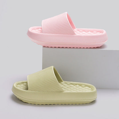 Lynda – EVA Slippers with Diamond Pattern and Non-Slip Sole