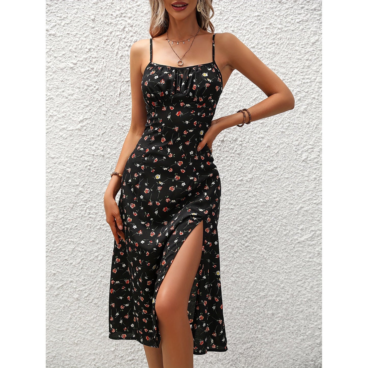 Claire – Summer Maxi Dress with Polka Dot Pattern and Sexy Slit
