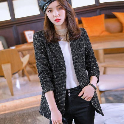 Jasmine – Women's Wool Blazer with Check Pattern