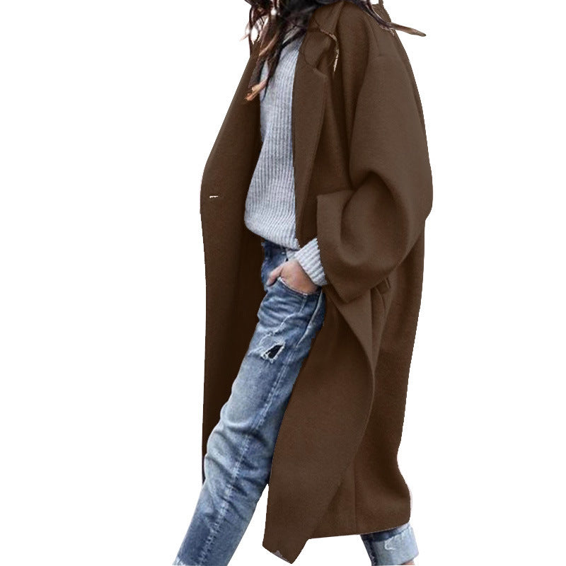 Stephanie – Long Women's Coat with Pockets and Wool Fabric