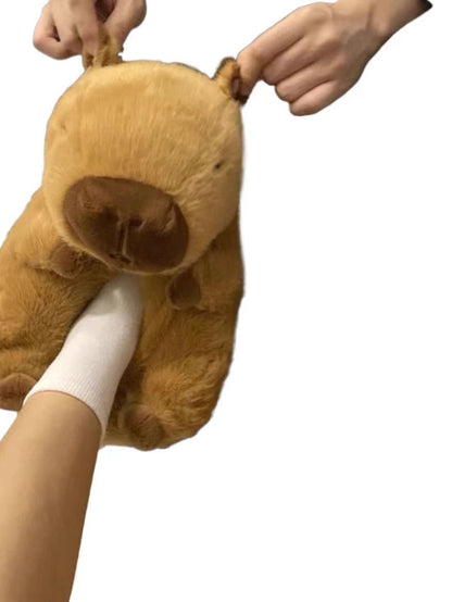 Robyn – Cozy Capybara Plush Slippers Made of Cotton