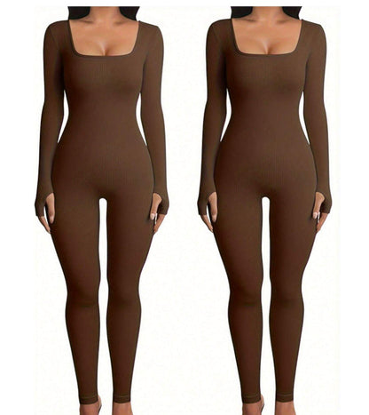 Hannah – Stylish Fitness Jumpsuit with Long Sleeves and Square Neckline