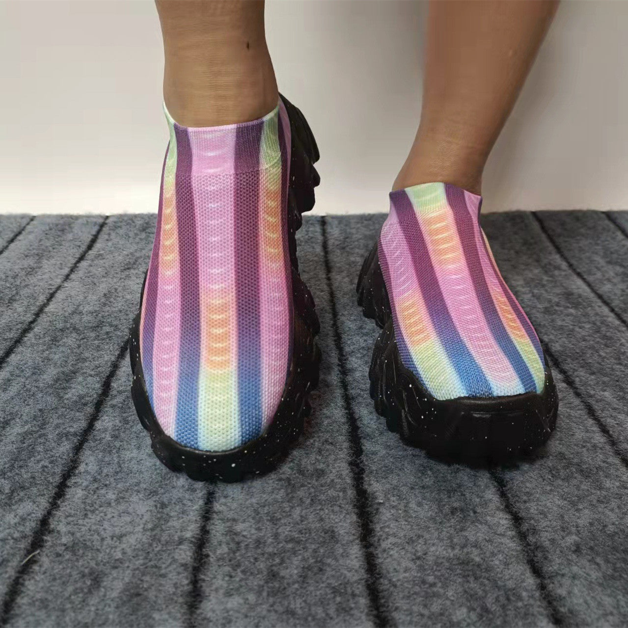 Marion – Colorful Women's Athletic Sneakers with Thick Soles