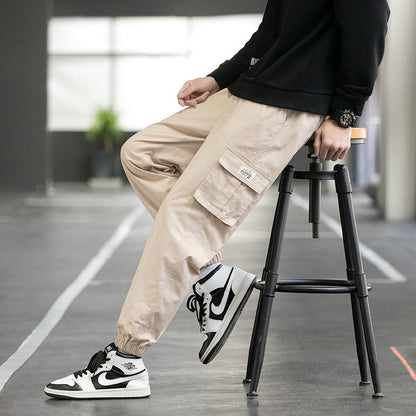 Derek – Comfortable Men's Cargo Pants in Streetwear Style