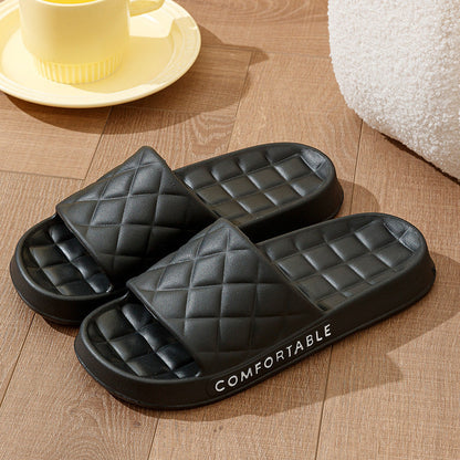 Gavin – Soft Slippers with Checkered Pattern