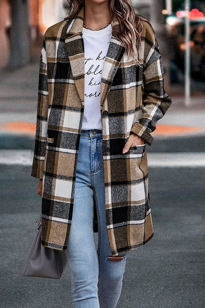 Kate – Long Wool Coat with Pockets and Plaid Pattern