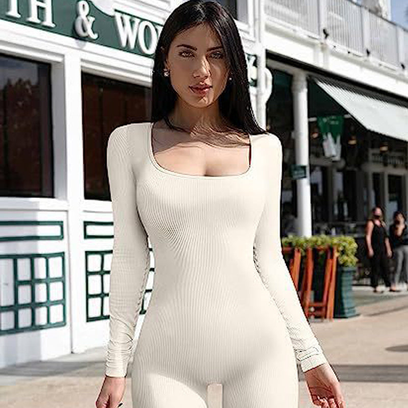 Shannon – Stylish Sports Jumpsuit with Long Sleeves and Square Neck