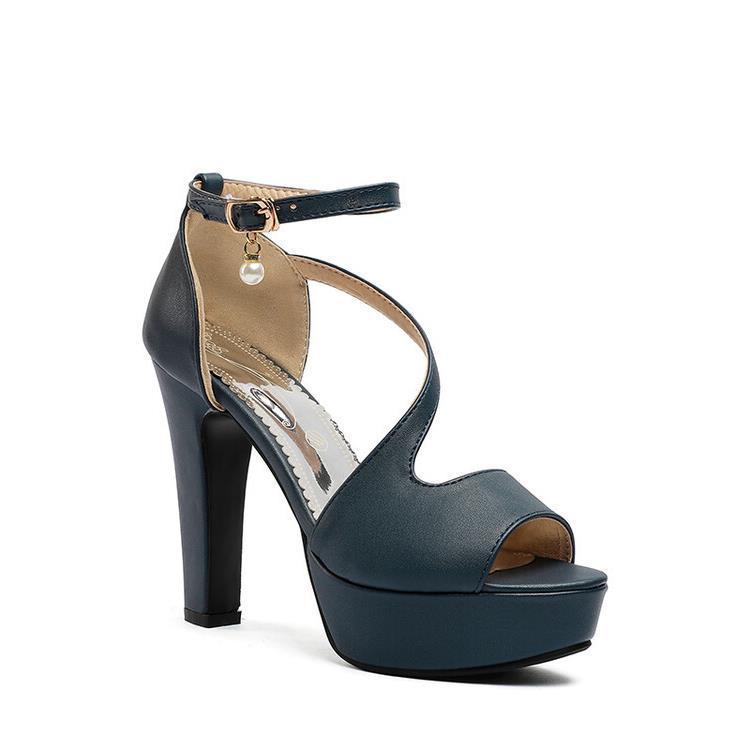 Susan – Roman Shoes with Chunky Heels