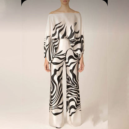 Audrey – Women's Two-Piece with Batwing Sleeves and Wide Legs