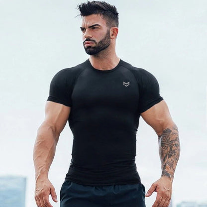 Daniel – Short Sleeve Fitness T-Shirt with Quick-Dry Fabric for Running
