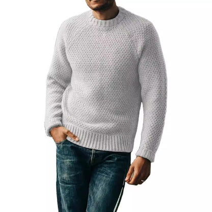 Gary – Winter Pullover with Crew Neck in Solid Design