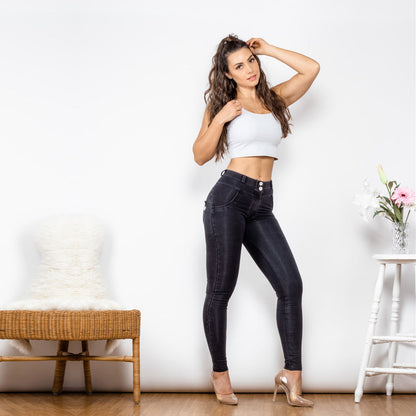 Jean – Booty Lifting Yoga Pants for Women in Black