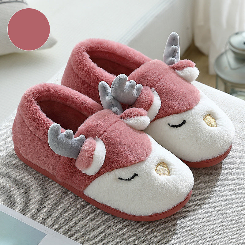 Kelly – Cozy Winter Moose Plush Slippers