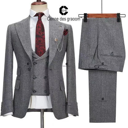 Gordon – Elegant Men's Suit for Weddings