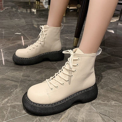 Amy – Fashionable Lace-Up Ankle Boots for Women in Premium Vegan Leather