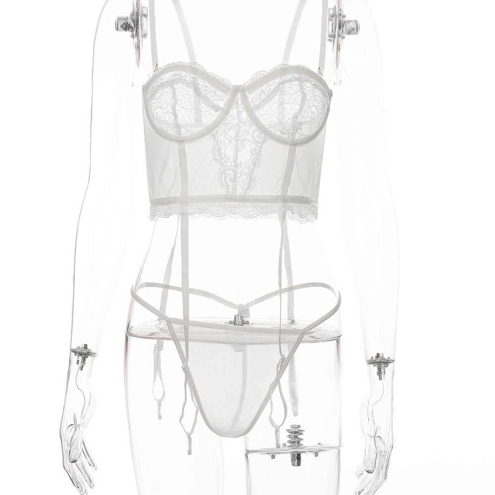 Michelle – Alluring Lace Lingerie Set