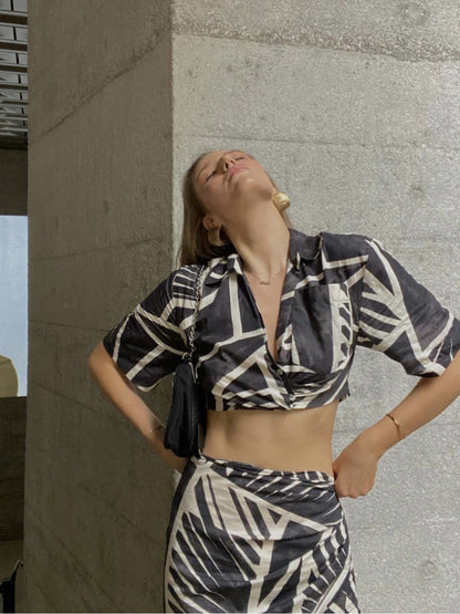 Alice – Summer Design Skirt Suit