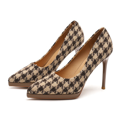 Carol – Pointed High Heels with Houndstooth Pattern