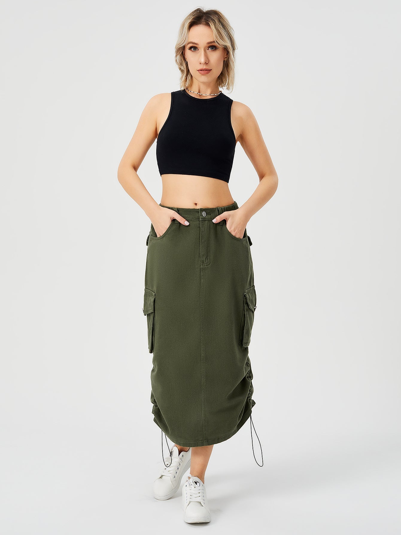 Donna – Long Women's Cargo Skirt with High Waist and Front Slit