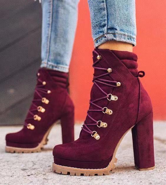 Alison – Fashionable Lace-Up Ankle Boots with Round Toe
