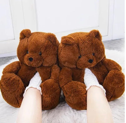 Robyn – Cozy Capybara Plush Slippers Made of Cotton