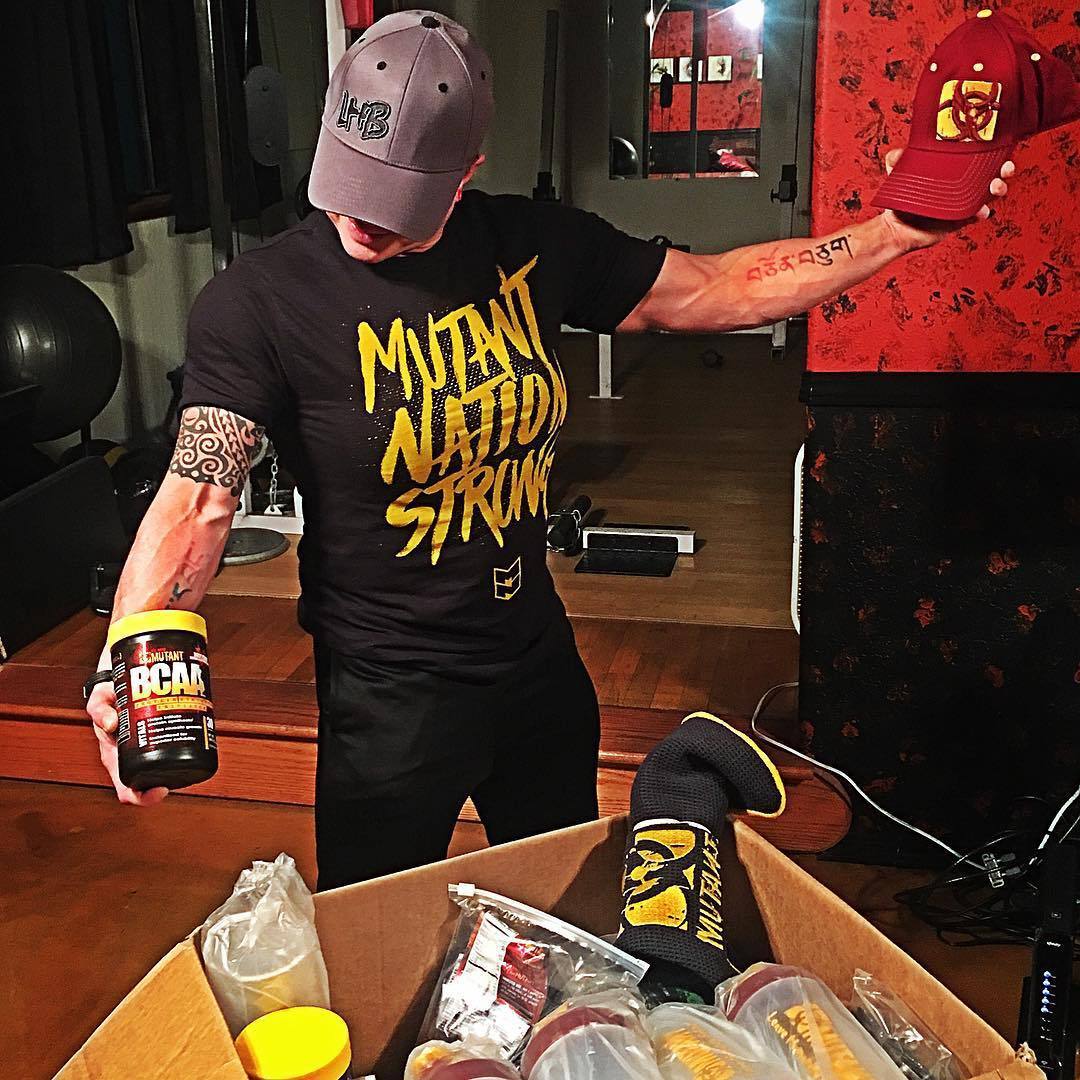 Sean – Short Sleeve Men's Fitness T-Shirt