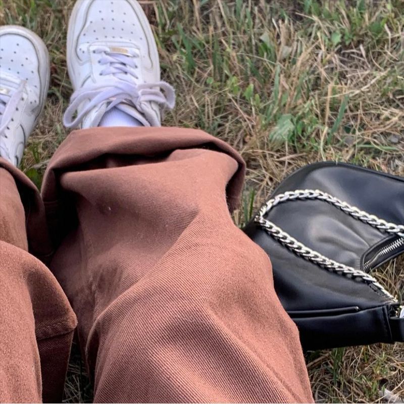 Amy – Retro Women's Jeans in Solid Brown