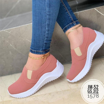 Ruth – Flat Women's Sneakers with Breathable Design