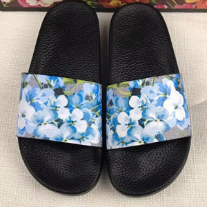 Melissa – Women's Slippers with Floral Print and Rubber Soles