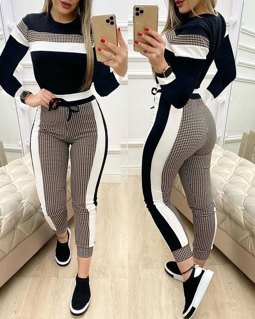 Tamara – Women's Set with Short Sleeve Top and High-Waist Pants