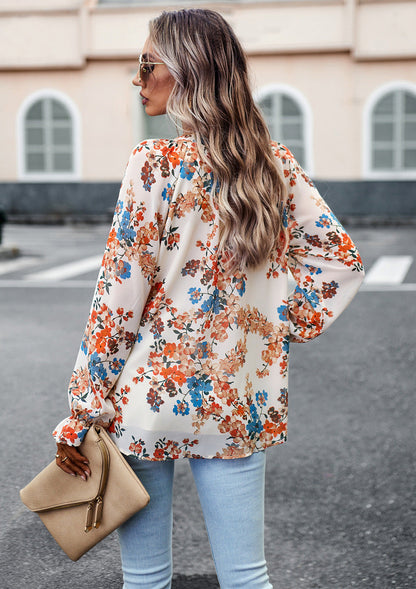 Karen – Elegant Women's Blouse with Floral Print and V-Neck