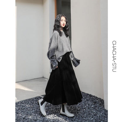 Deborah – Women's A-Line Skirt in Thick Velvet