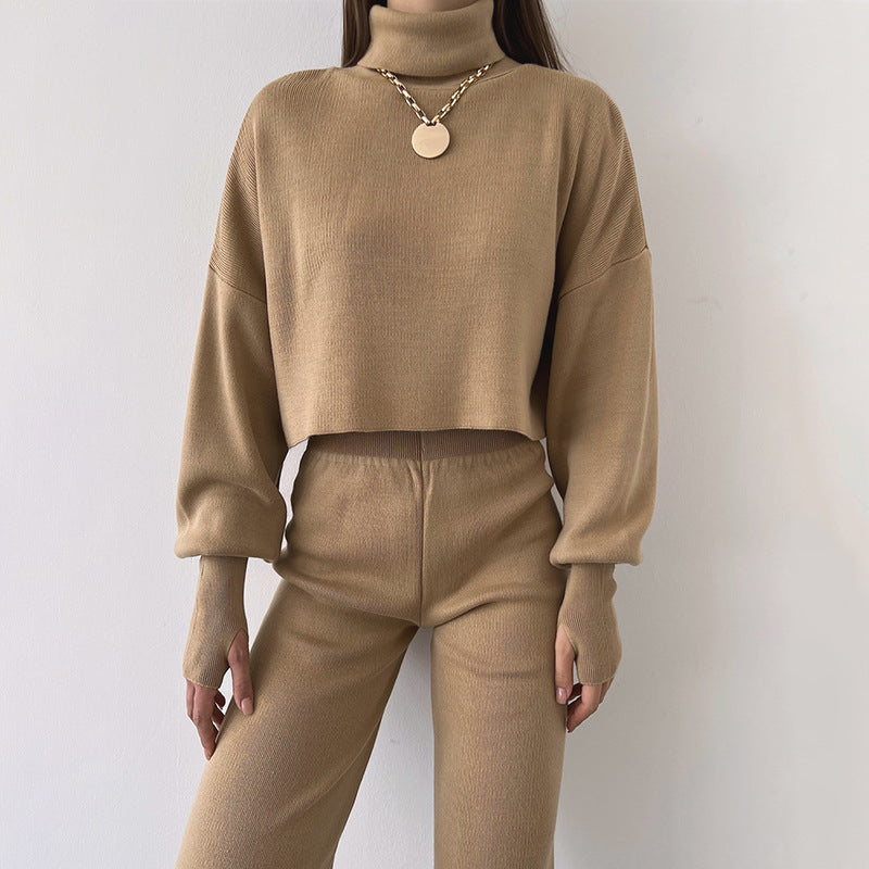 Angela – Casual Turtleneck Set with Long Sleeves