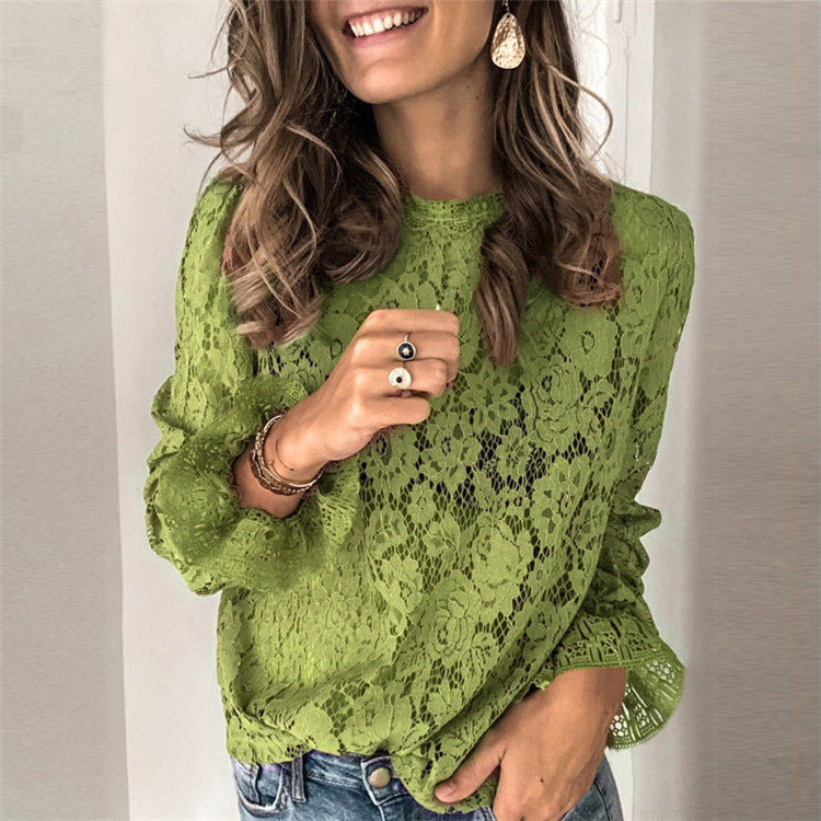 Catherine – Elegant High Lace Blouse
