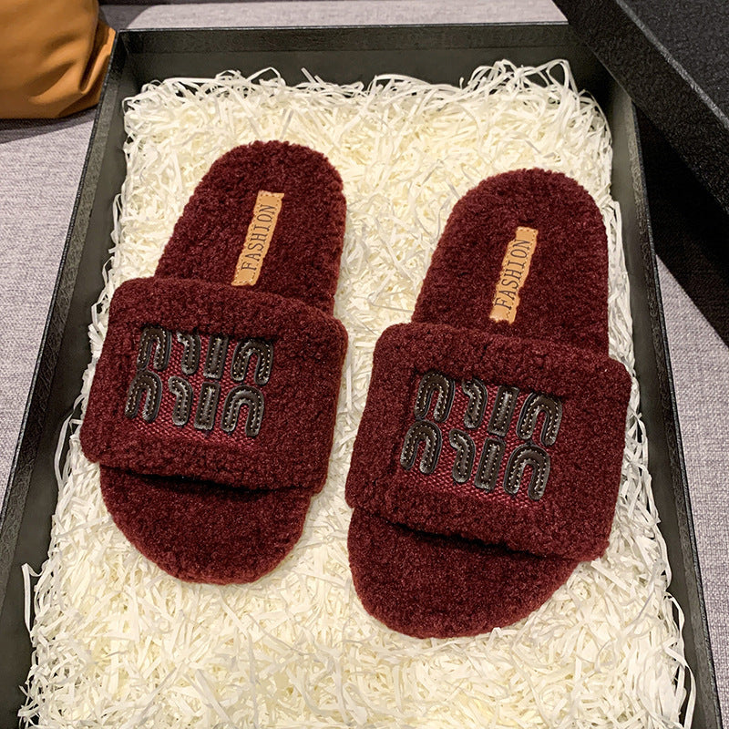 Jessie – Fluffy Women's Slippers in Premium Vegan Suede