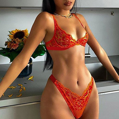 Leanne – Two-Tone Lace Lingerie with Steel Ring