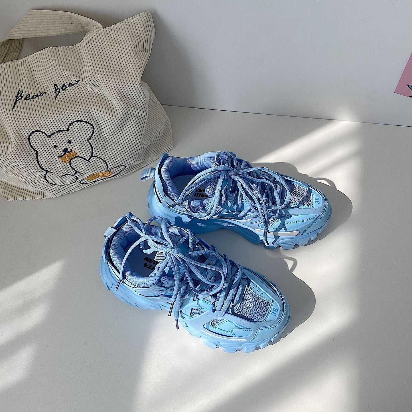 Patricia – Versatile Retro Sneakers for Women